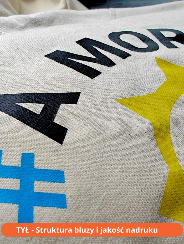 Bluza beżowa, struktura i jakość materiału. TYŁ